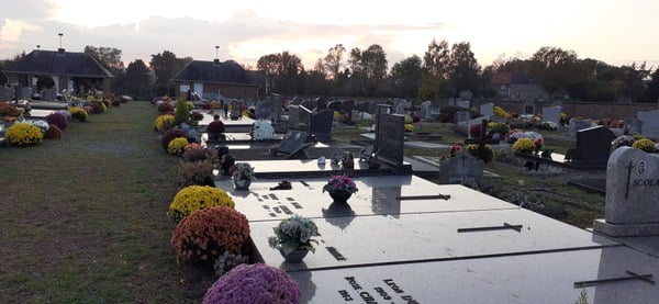 cimetière Sart-Dames-Avelines - photo 2.jpg